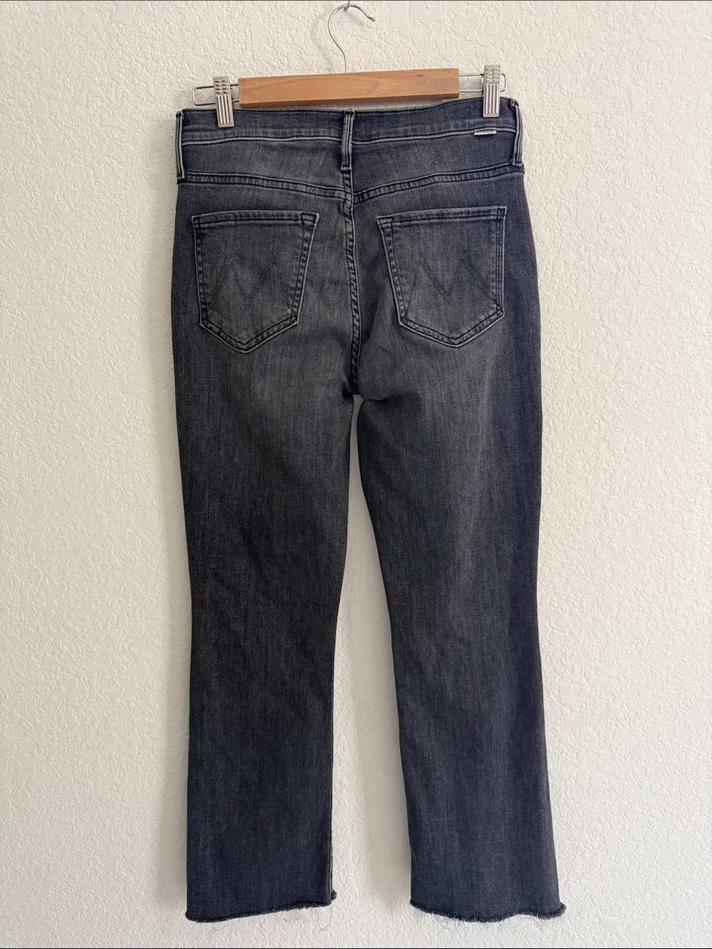 MOTHER “The Insider Crop Step Fray” Save Your Soul Jeans Size 27 - Picture 3 of 16